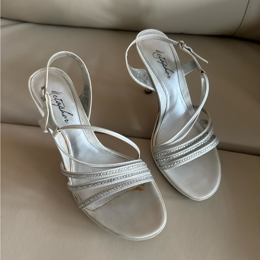 Women's Elegant Silver Strappy Heels